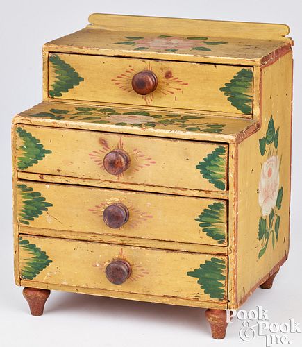 PAINTED PINE DOLL CHEST OF DRAWERS  2faf4ae