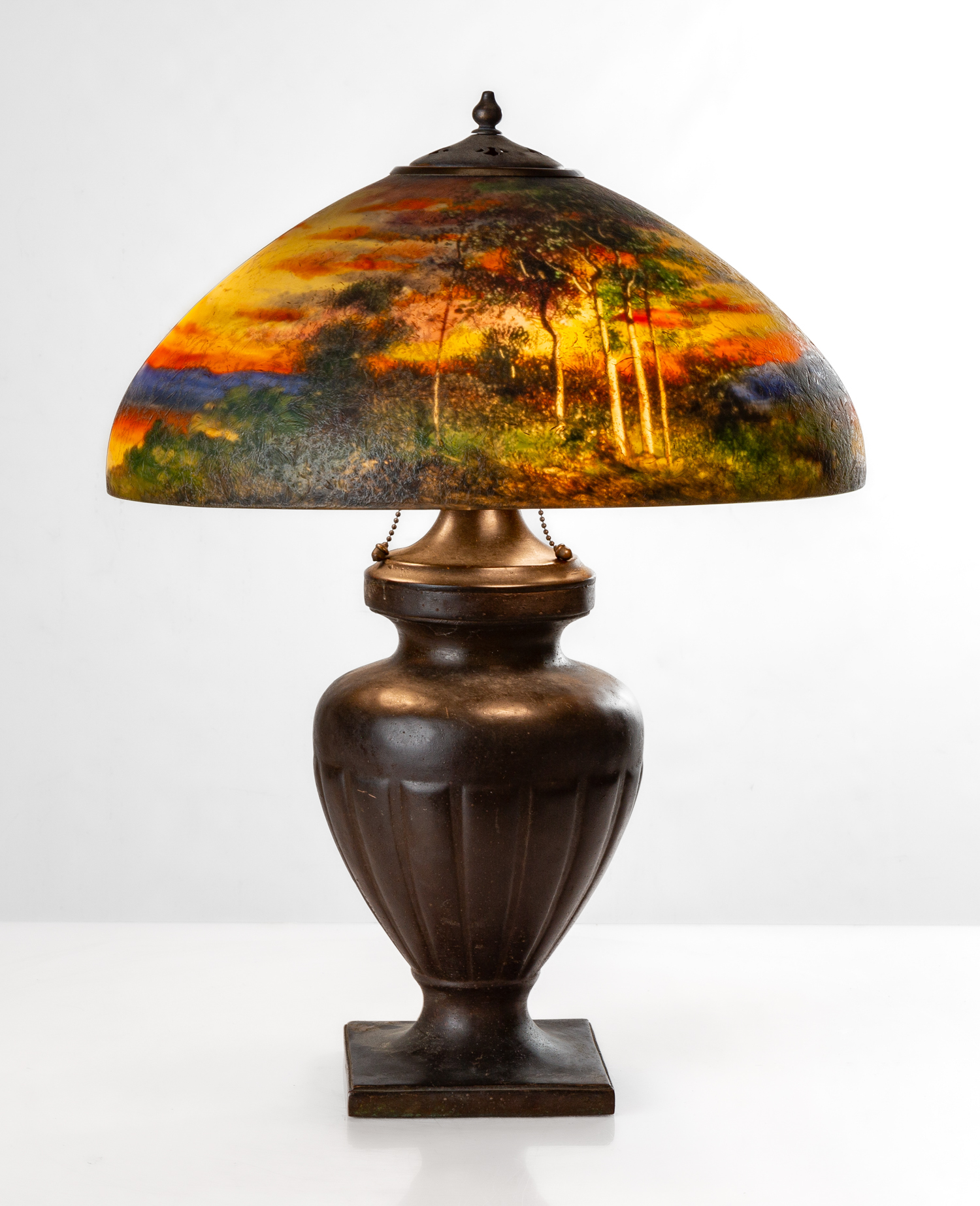 HANDEL LANDSCAPE LAMP Circa 1915, reverse