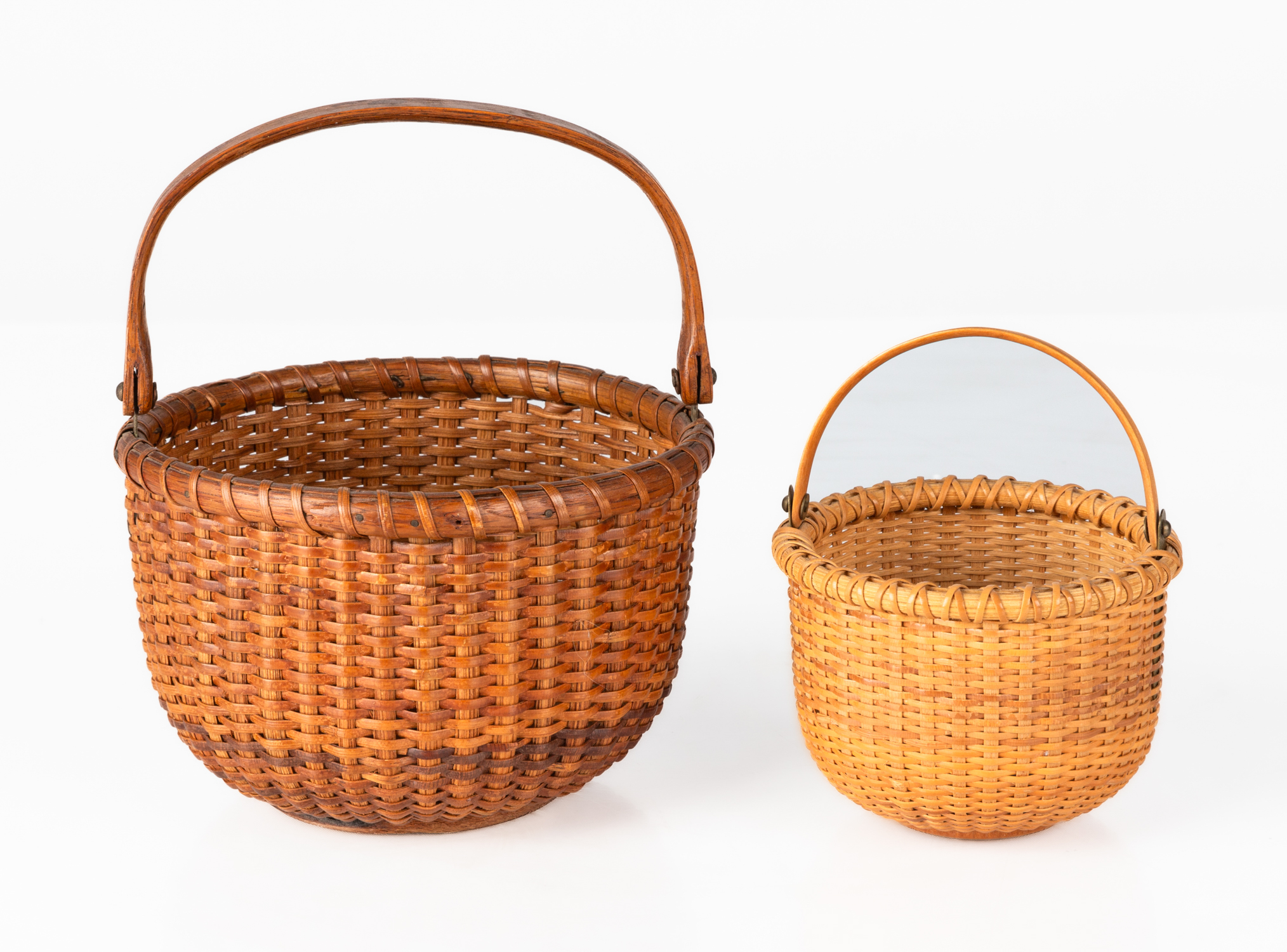 TWO VINTAGE NANTUCKET BASKETS Two Vintage