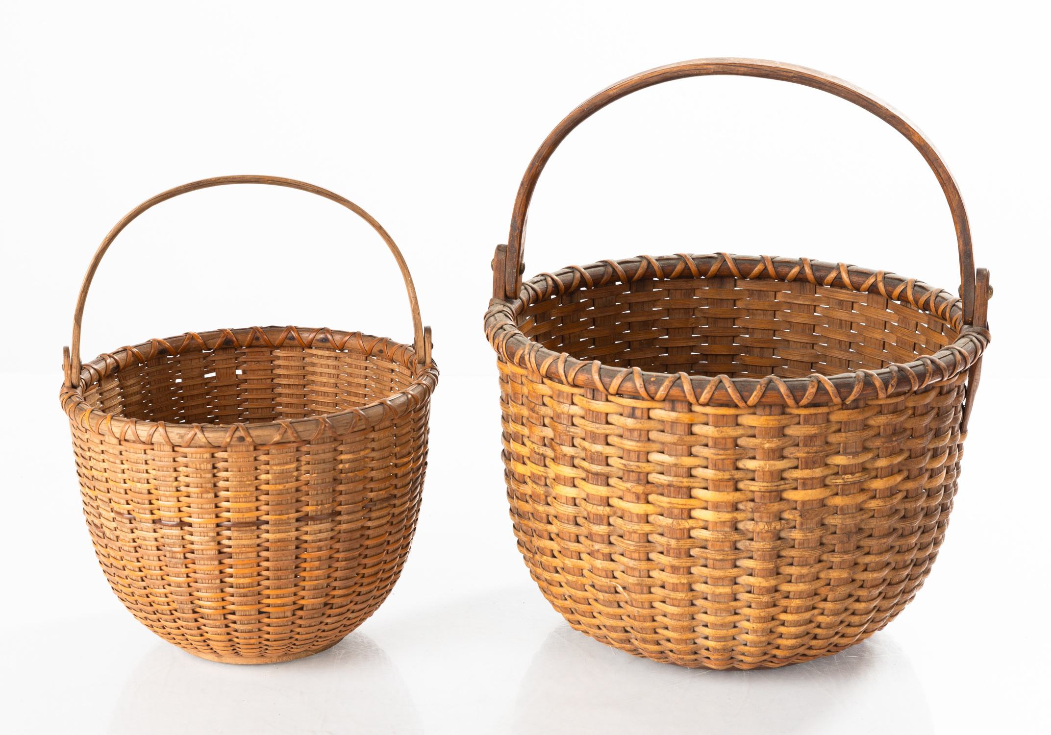 TWO VINTAGE NANTUCKET BASKETS Two Vintage