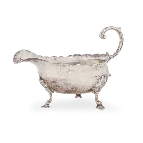 An 18th c silver sauceboat 15cm 2faf9c0