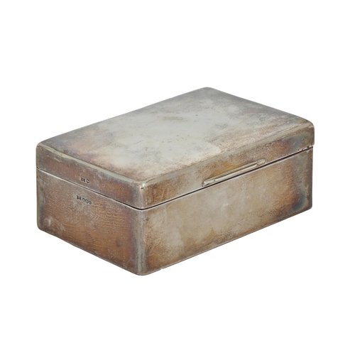 A George V silver cigarette box  2faf9f2