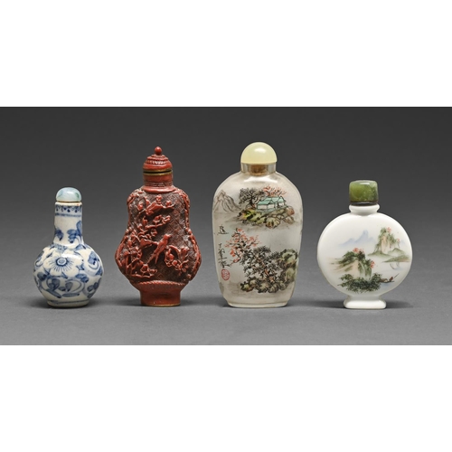 Four Chinese snuff bottles 20th 2fafa83