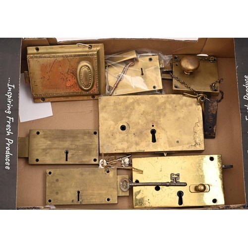 Six English brass door locks late 2fafb29