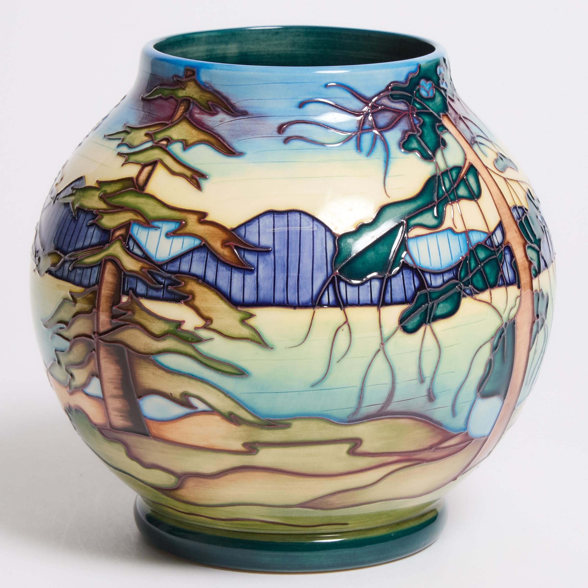 Moorcroft Algonquin Park Vase  2fb04b6