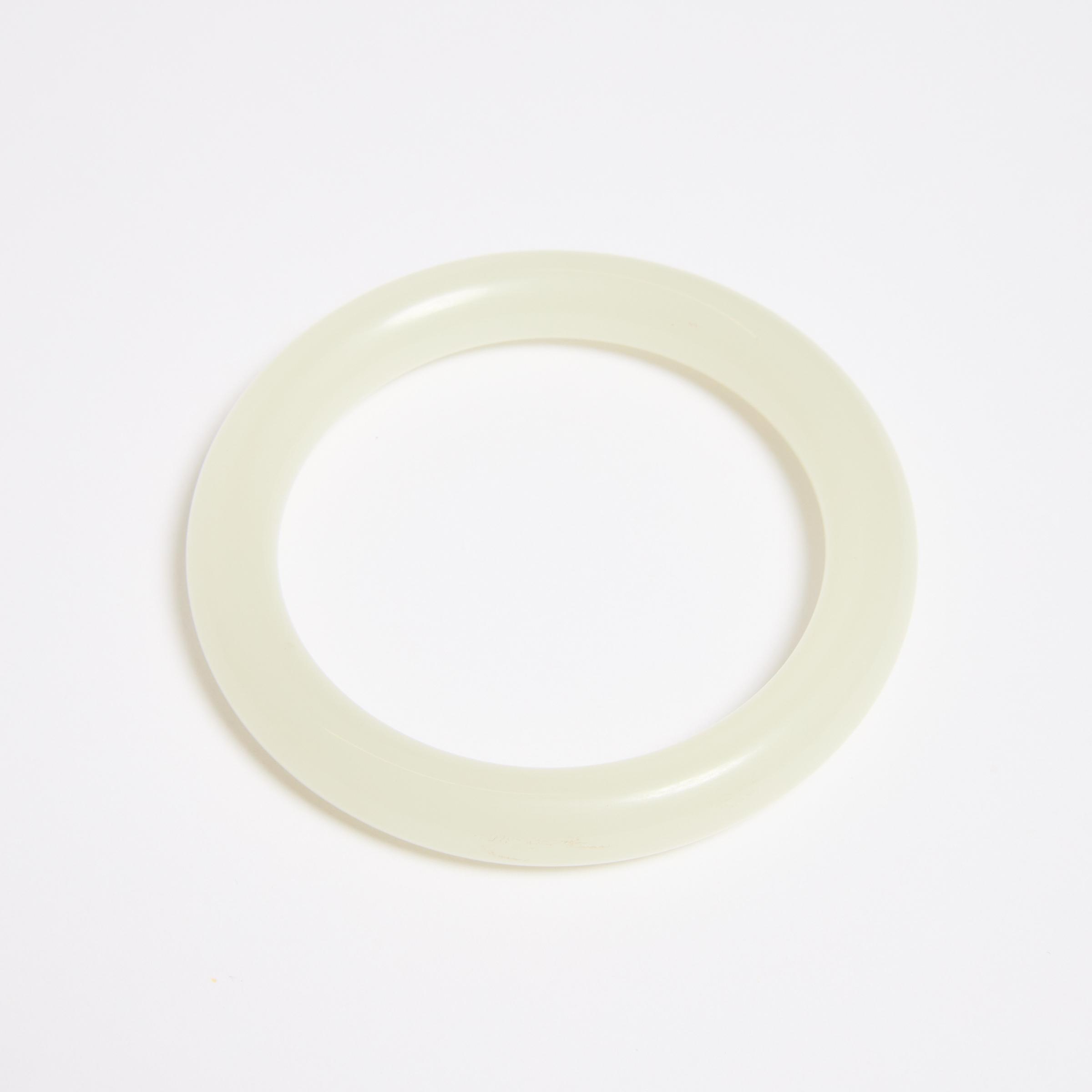 A White Jade Bangle The stone 2fb060b