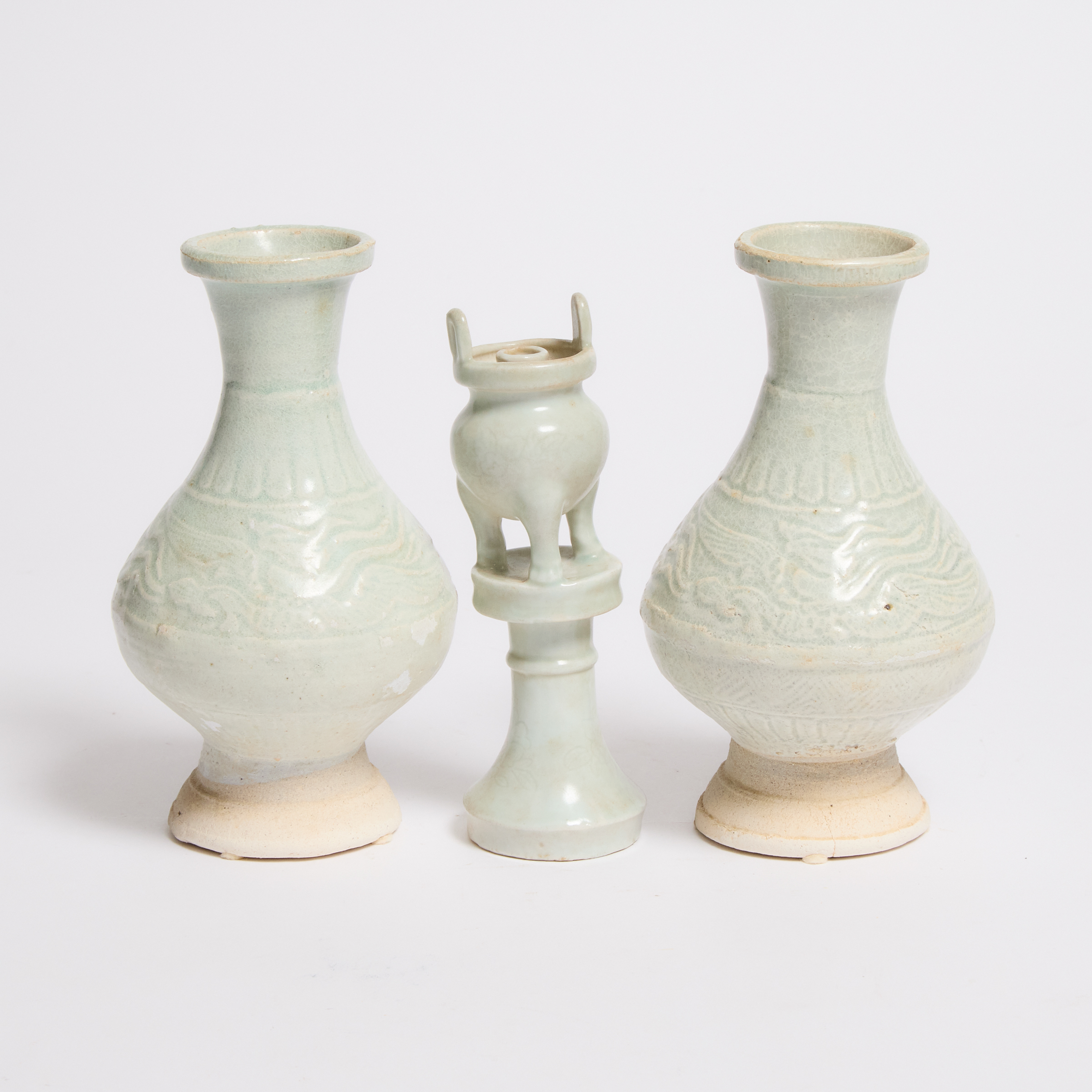 A Pair of Small Qingbai Lotus  2fb0662