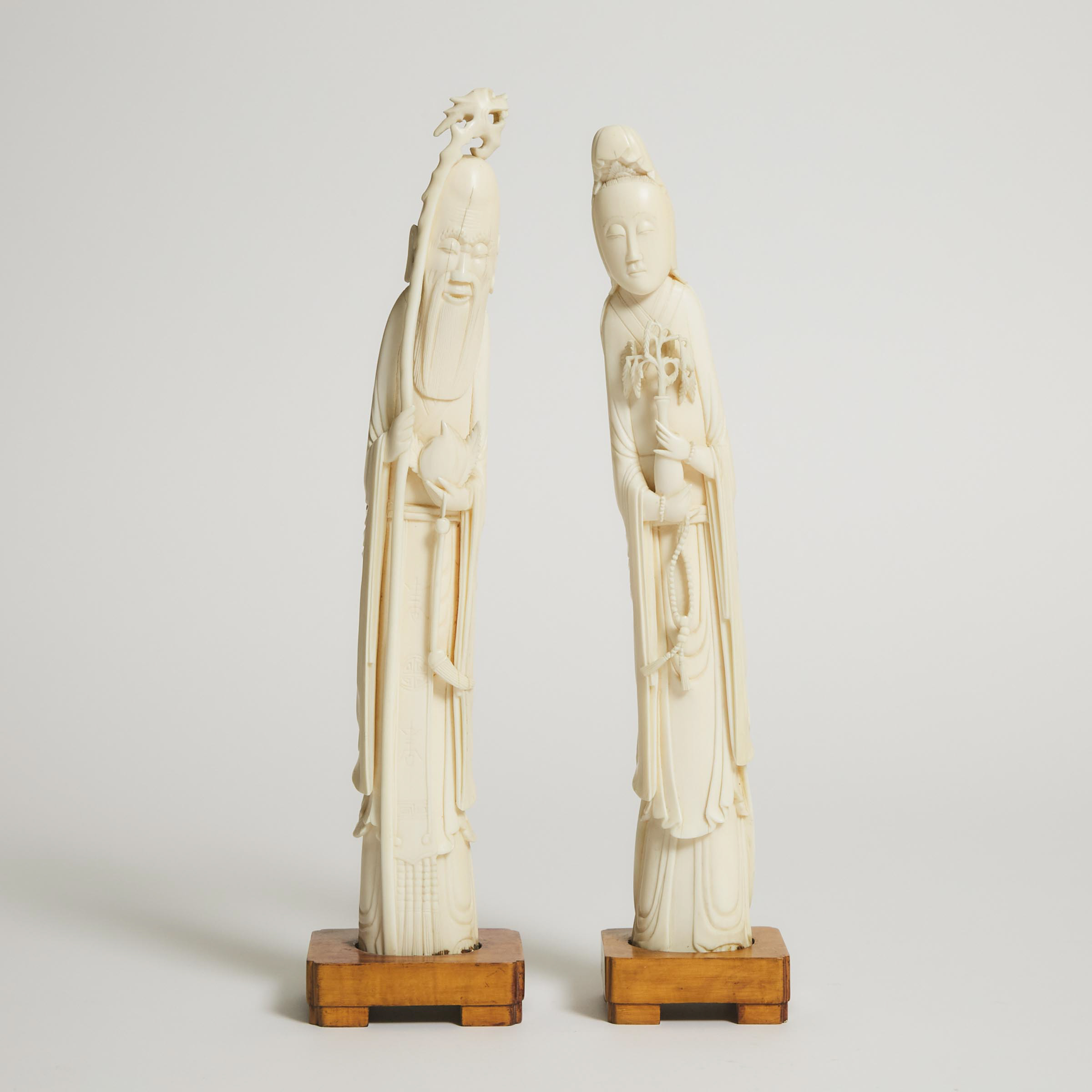 A Pair of Ivory Figures of Shoulao 2fb0677