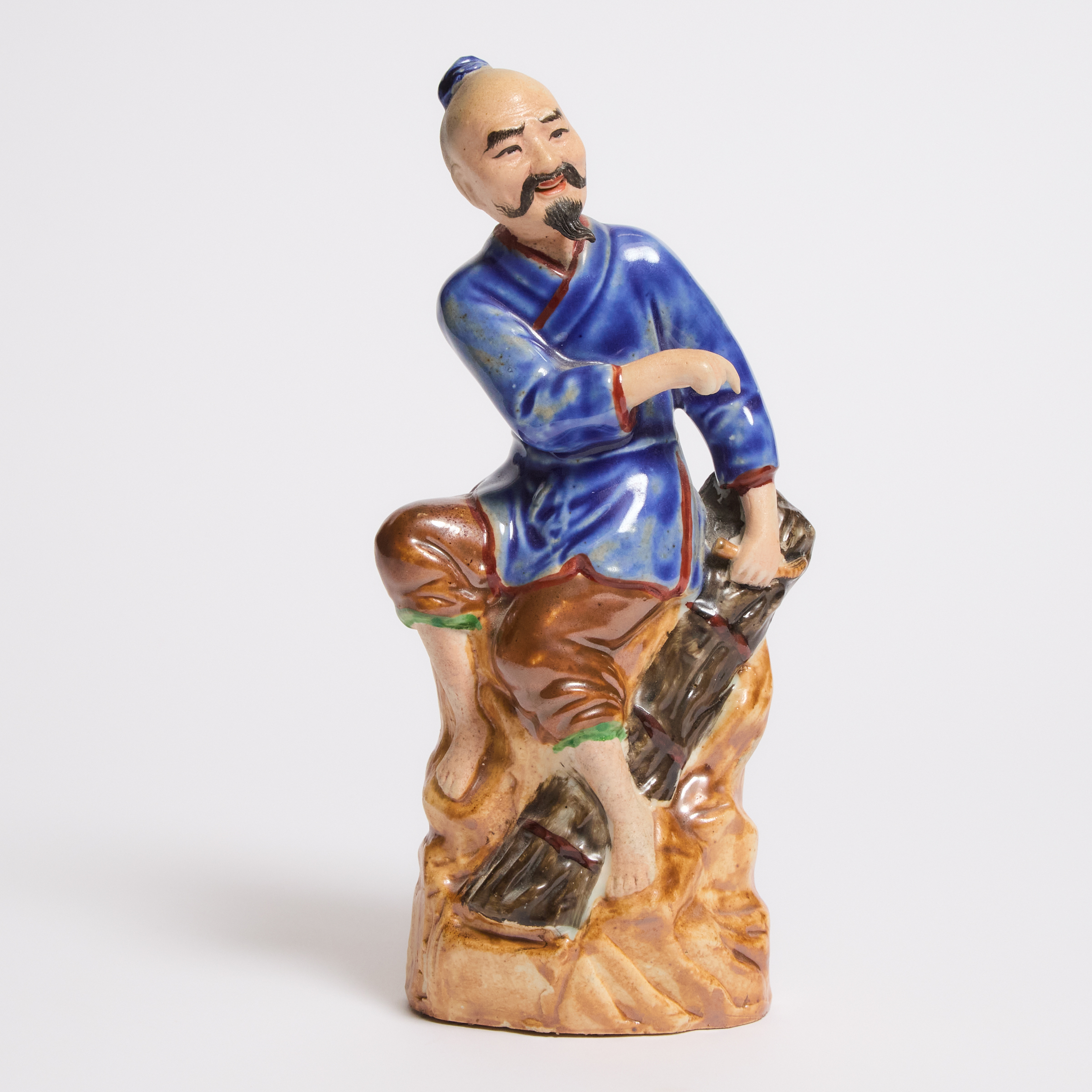 A Chinese Enameled Porcelain Figure 2fb0707