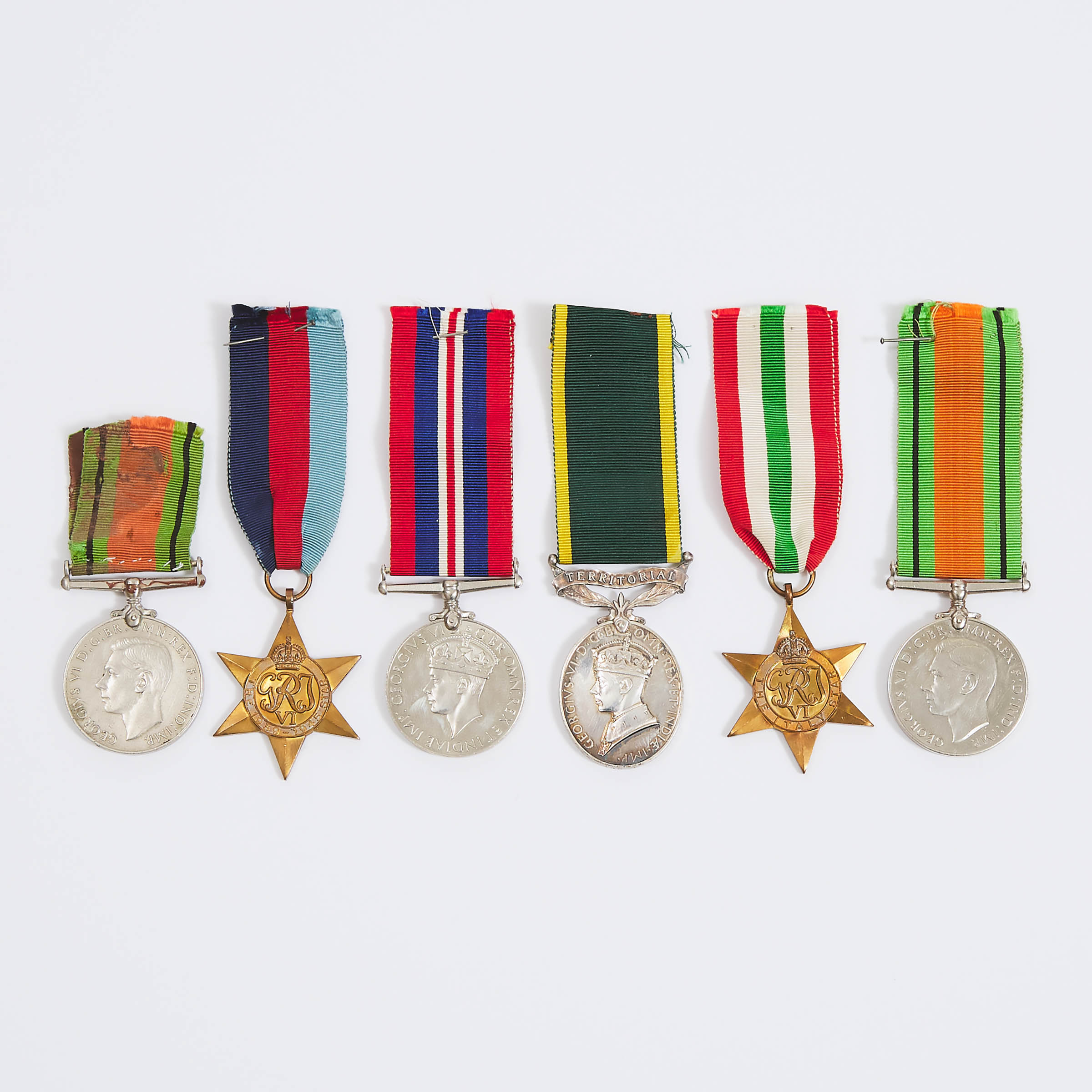 Group of Five WWII Service Medals 2fb0a75