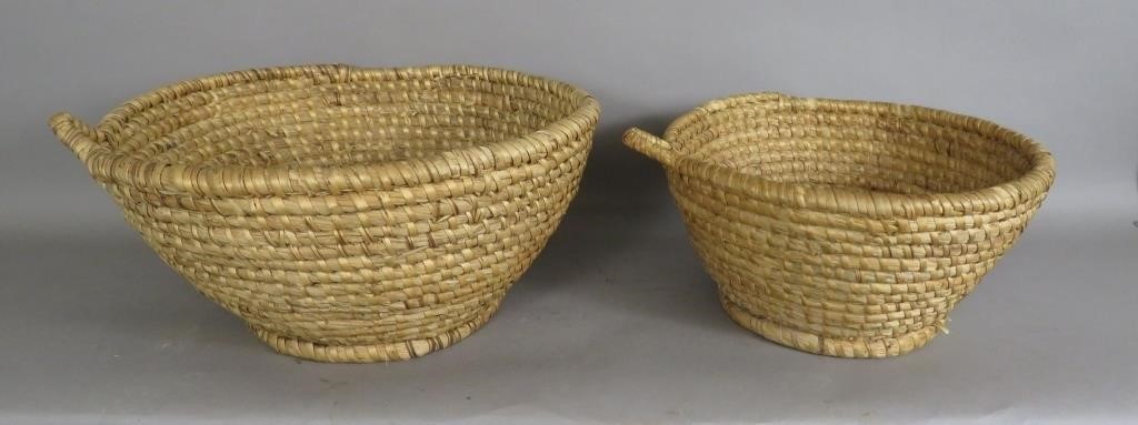 2 COILED STRAW BASKETS WITH HANGING 2fb0ea7