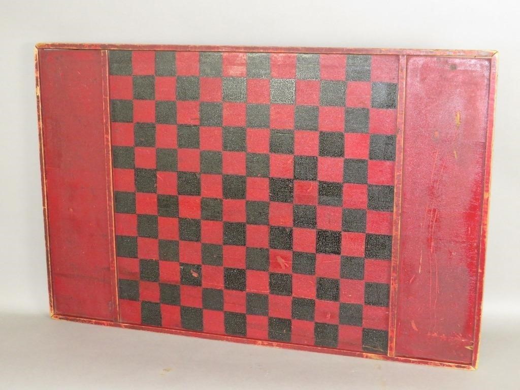 RED BLACK PAINTED WOODEN CHECKERBOARDca  2fb0fe4