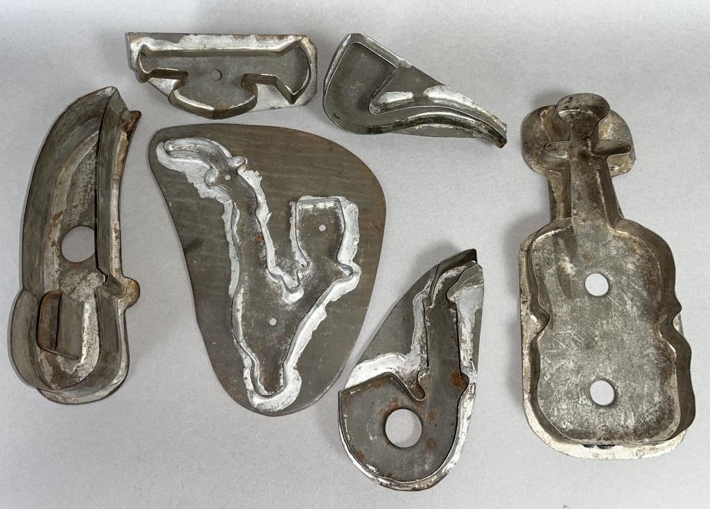 6 TIN FIGURAL COOKIE CUTTERS CA. 1890-1920;