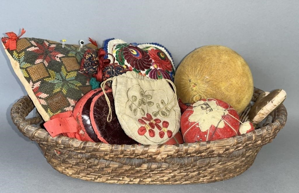 FINE SEWING BASKET WITH COLLECTION OF