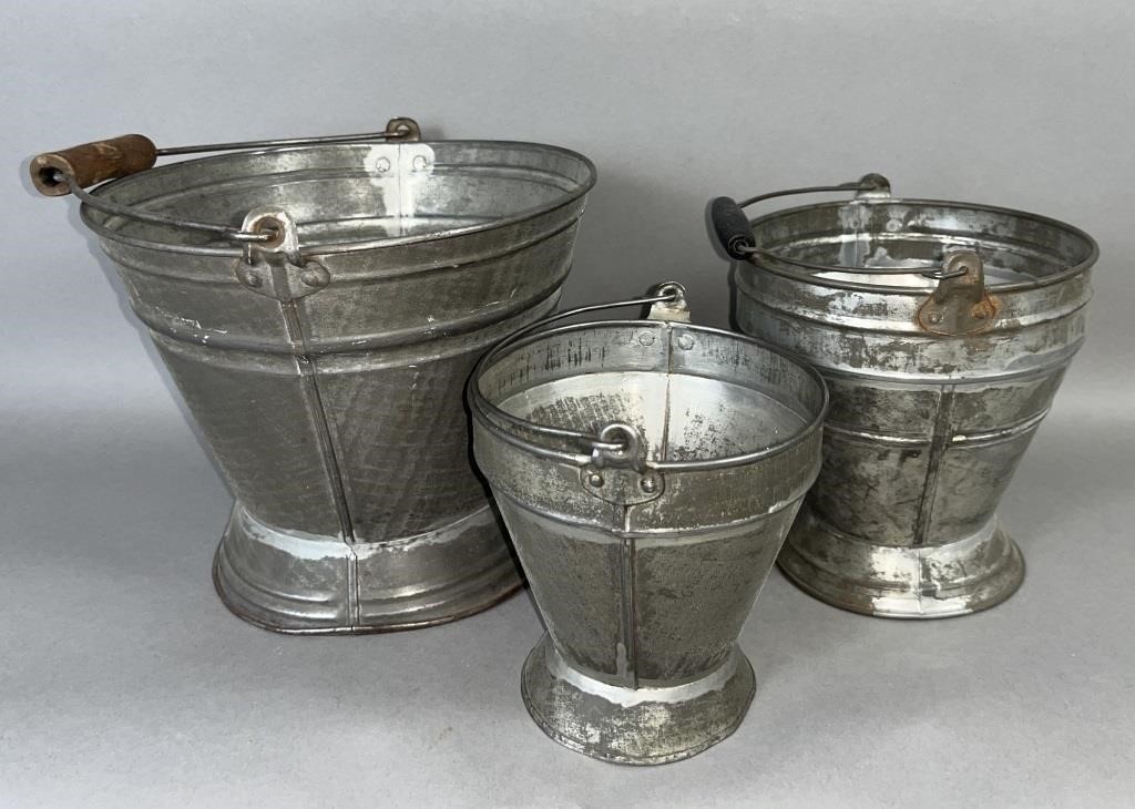 FINE GRADUATED SET OF TIN CHILDS SIZE