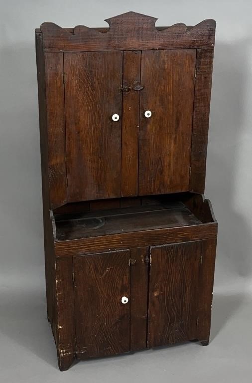 CHILD S HIGHTOP DRY SINK CA 1880  2fb13ab