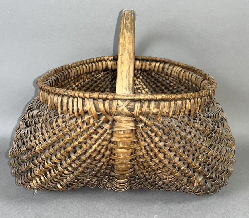 FINE ORSCHBOK GATHERING BASKET CA. 19TH