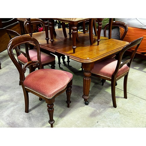 Set of six balloon dining back chairs,