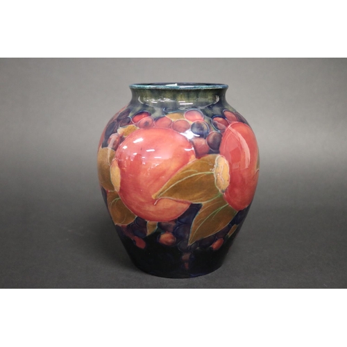 Moorcroft pottery pomegranate vase  2fb18f7