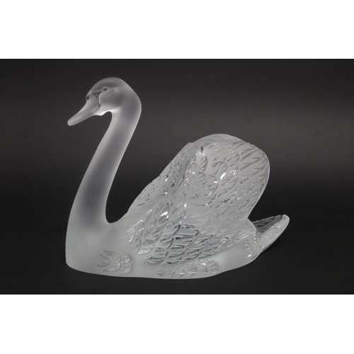 Lalique France large crystal swan 2fb1906