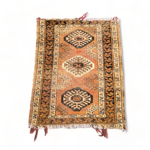 Antique Belouch Prayer mat. 33 x 26.Orange/Gold