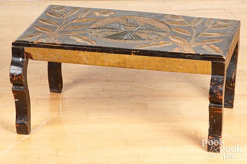 PAINTED LOW TABLE LATE 19TH C Painted 2fb1d27