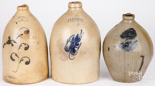 THREE STONEWARE JUGS, 19TH C.Three stoneware