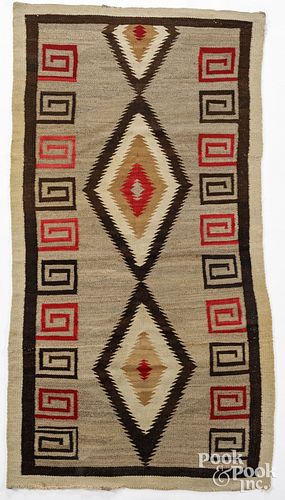 NAVAJO RUG EARLY TO MID 20TH C Navajo 2fb21ec