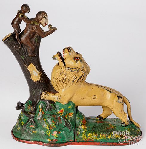 KEYSER & REX CAST IRON LION AND MONKEYS