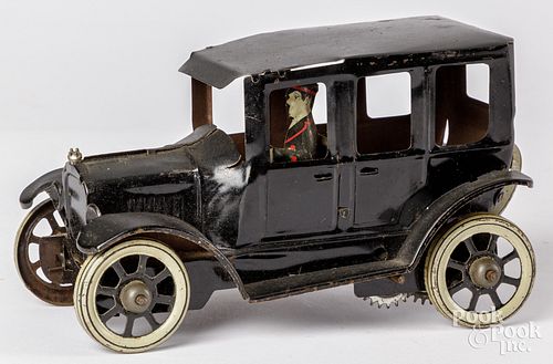 BING TIN LITHOGRAPH WIND-UP LIMOUSINEBing