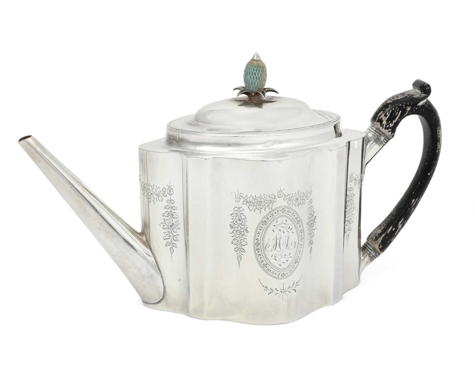 GEORGE III STERLING SILVER TEAPOT  2fb25c2