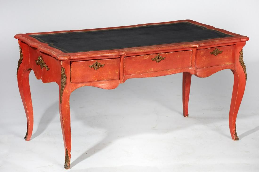 AN ITALIAN ROCOCO STYLE RED PAINTED 2fb2883