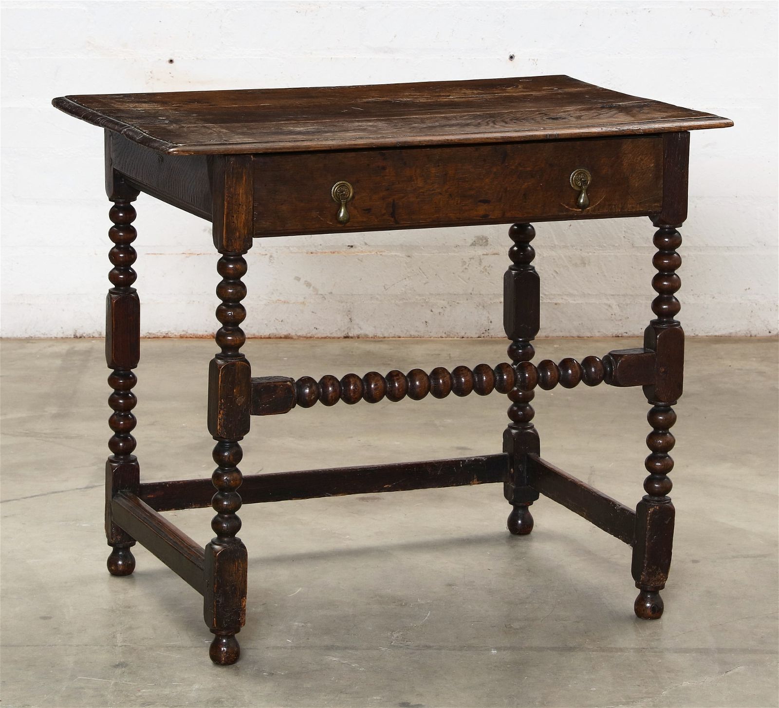 A CHARLES II OAK TABLEA Charles 2fb2af9