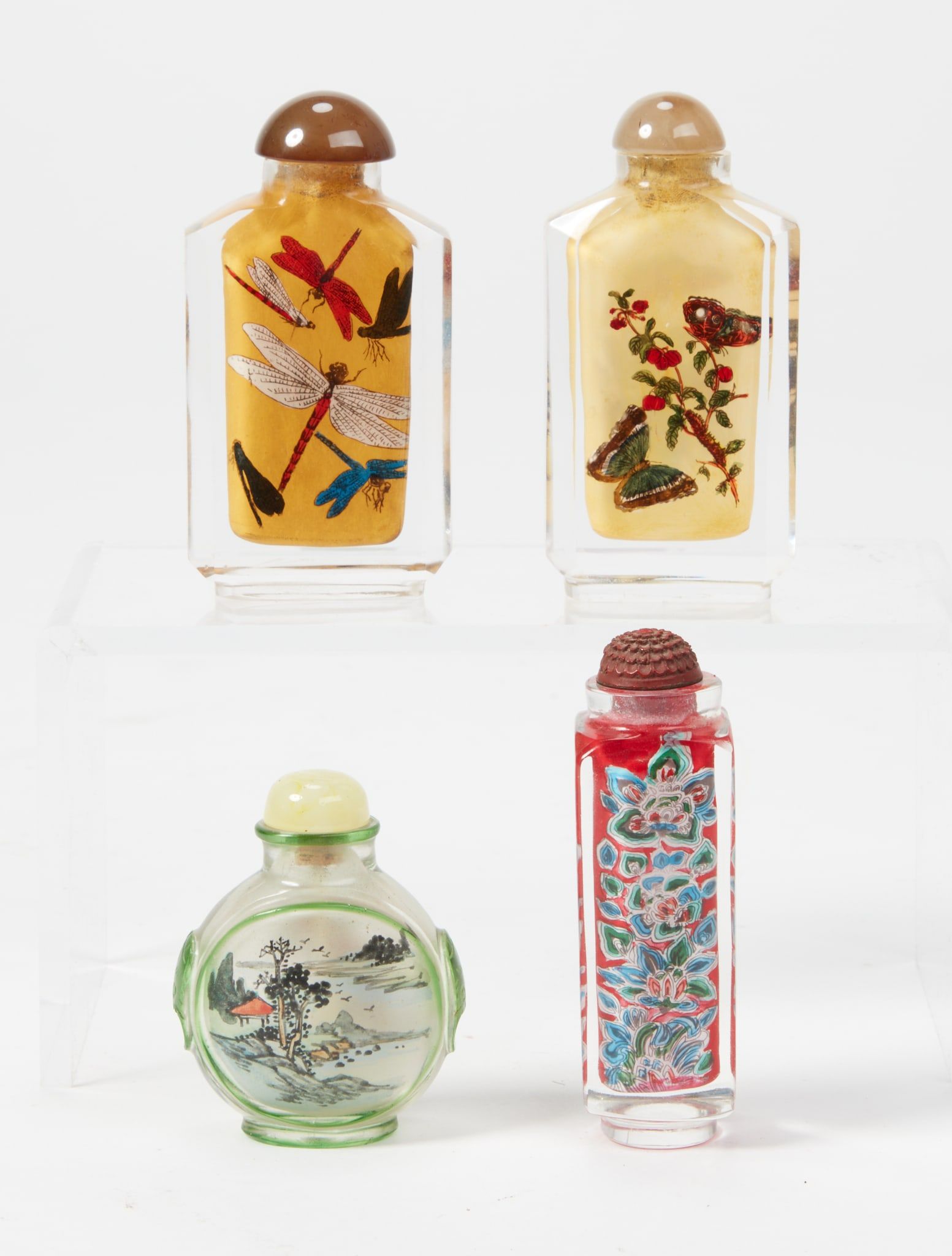 FOUR CHINESE REVERSE PAINTED GLASS SNUFF