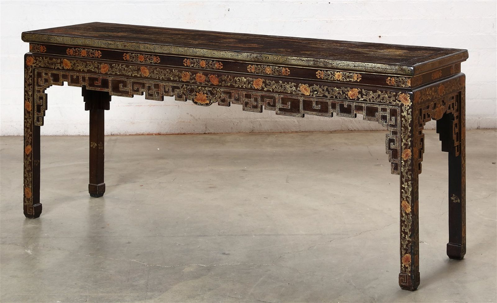 A CHINESE LACQUER ALTAR TABLEA 2fb2e07