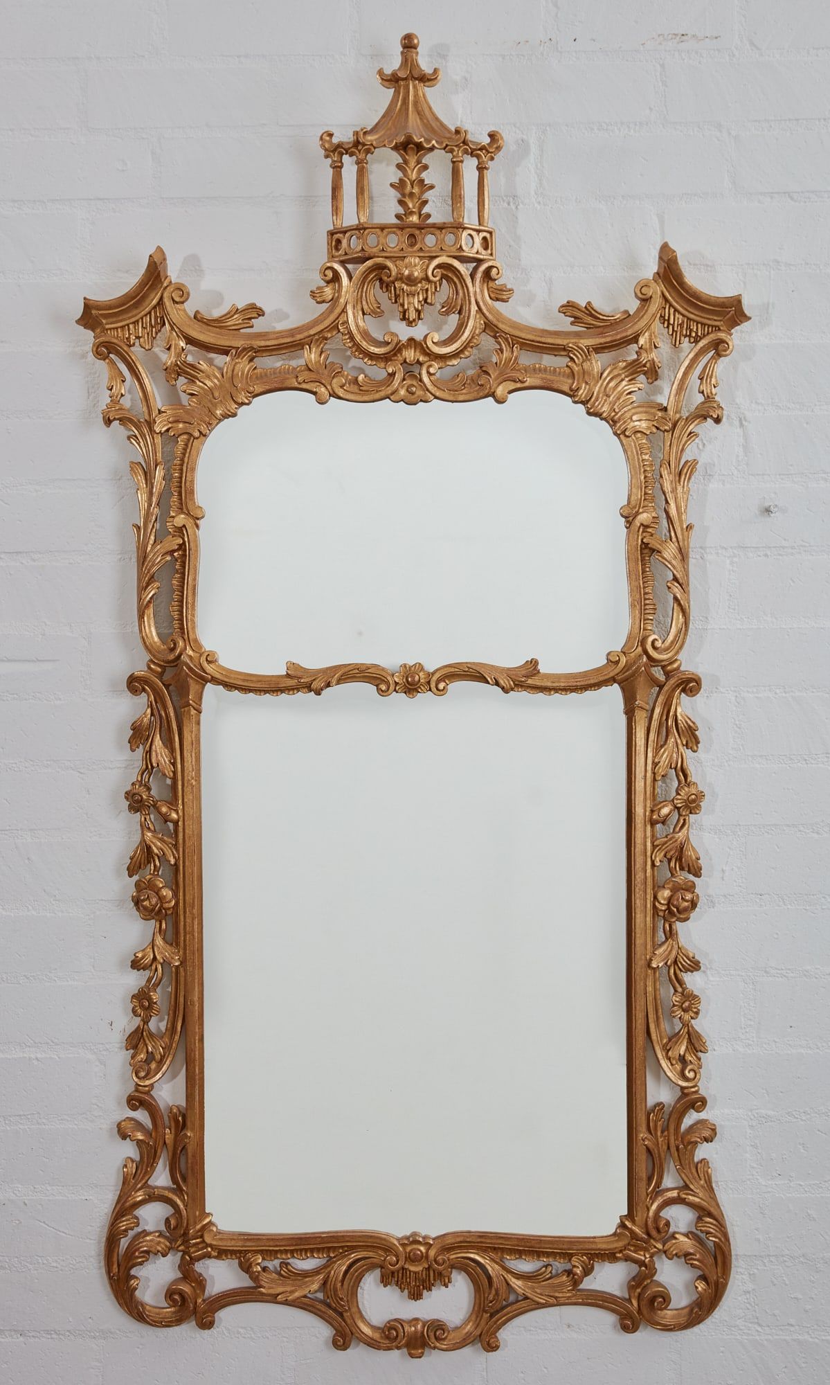 A CHINESE CHIPPENDALE STYLE GILTWOOD 2fb3002
