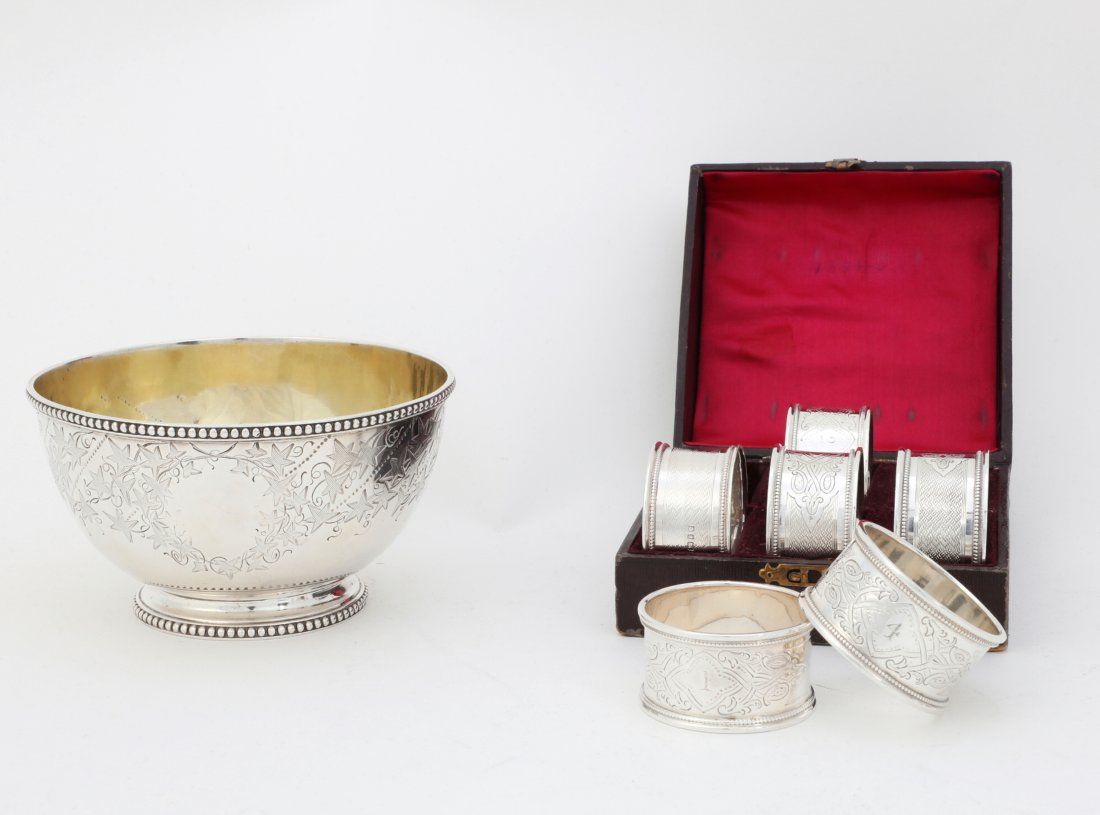 A VICTORIAN STERLING BOWL AND SIX NAPKIN