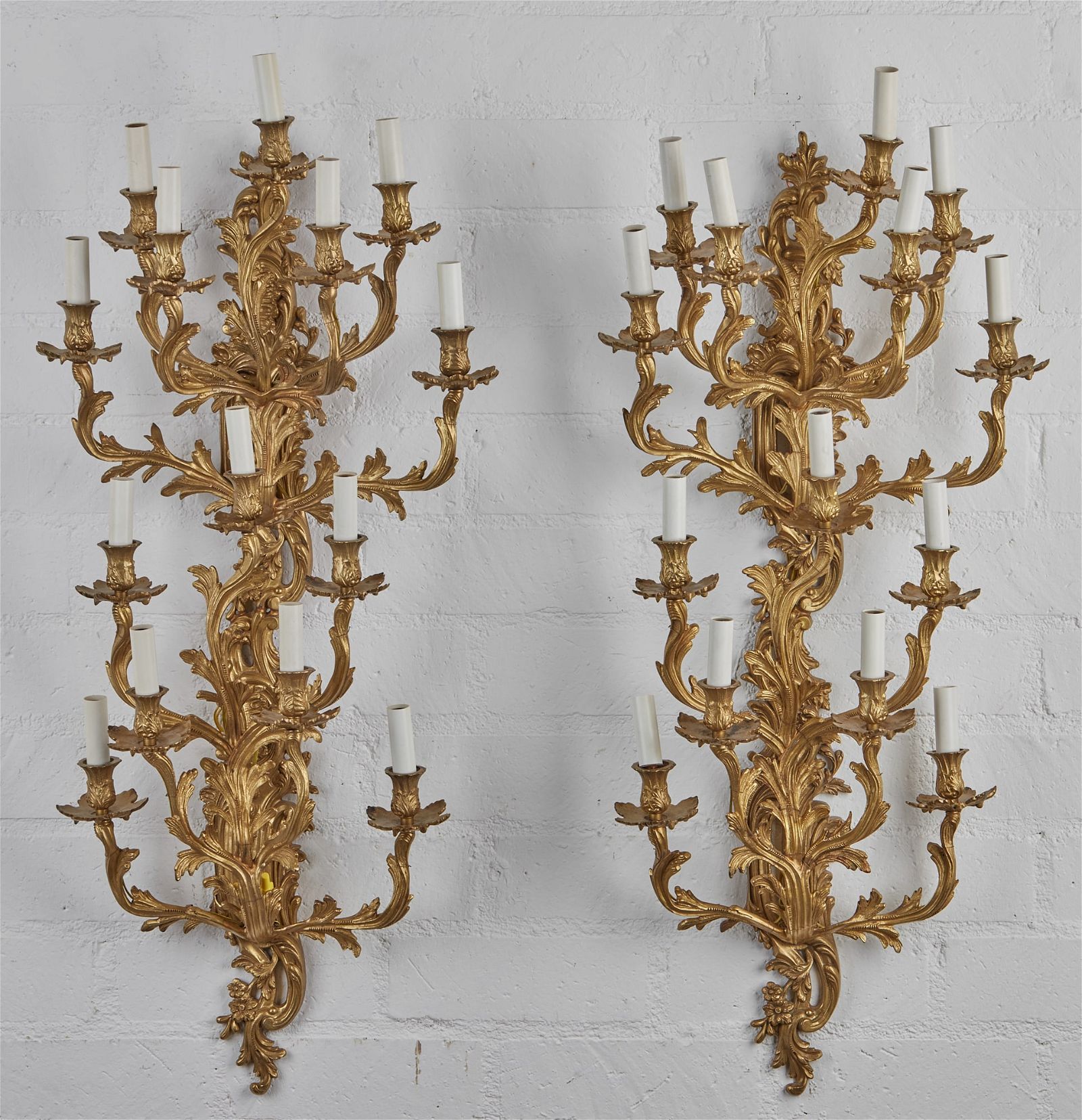 A PAIR OF LOUIS XV STYLE BRONZE  WALL