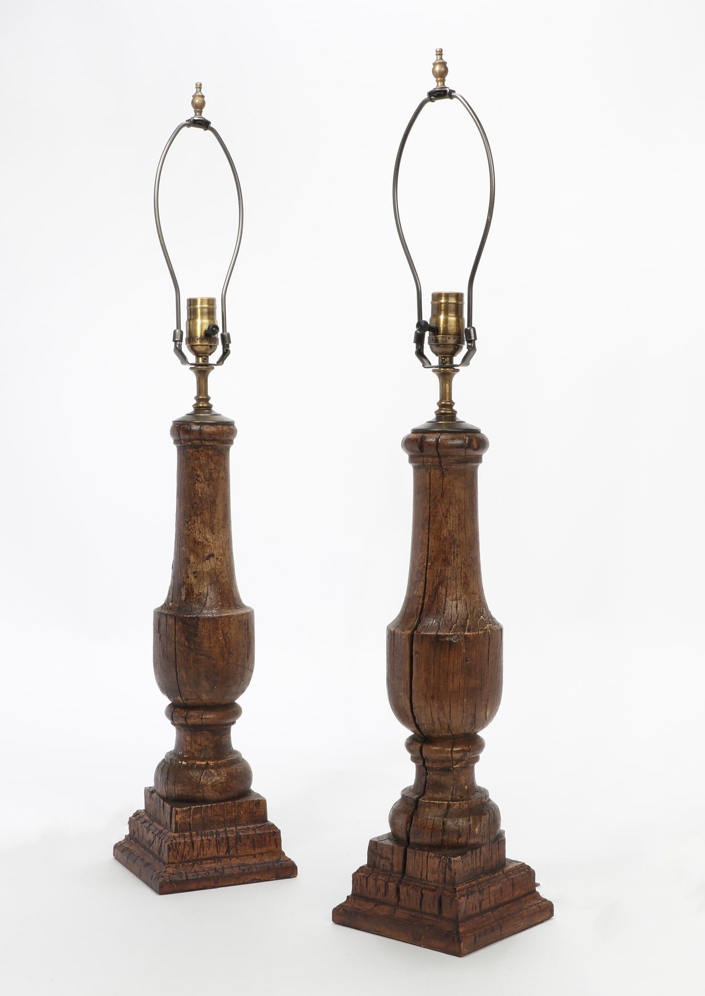 A PAIR OF STAINED WOOD BALUSTER 2fb3451