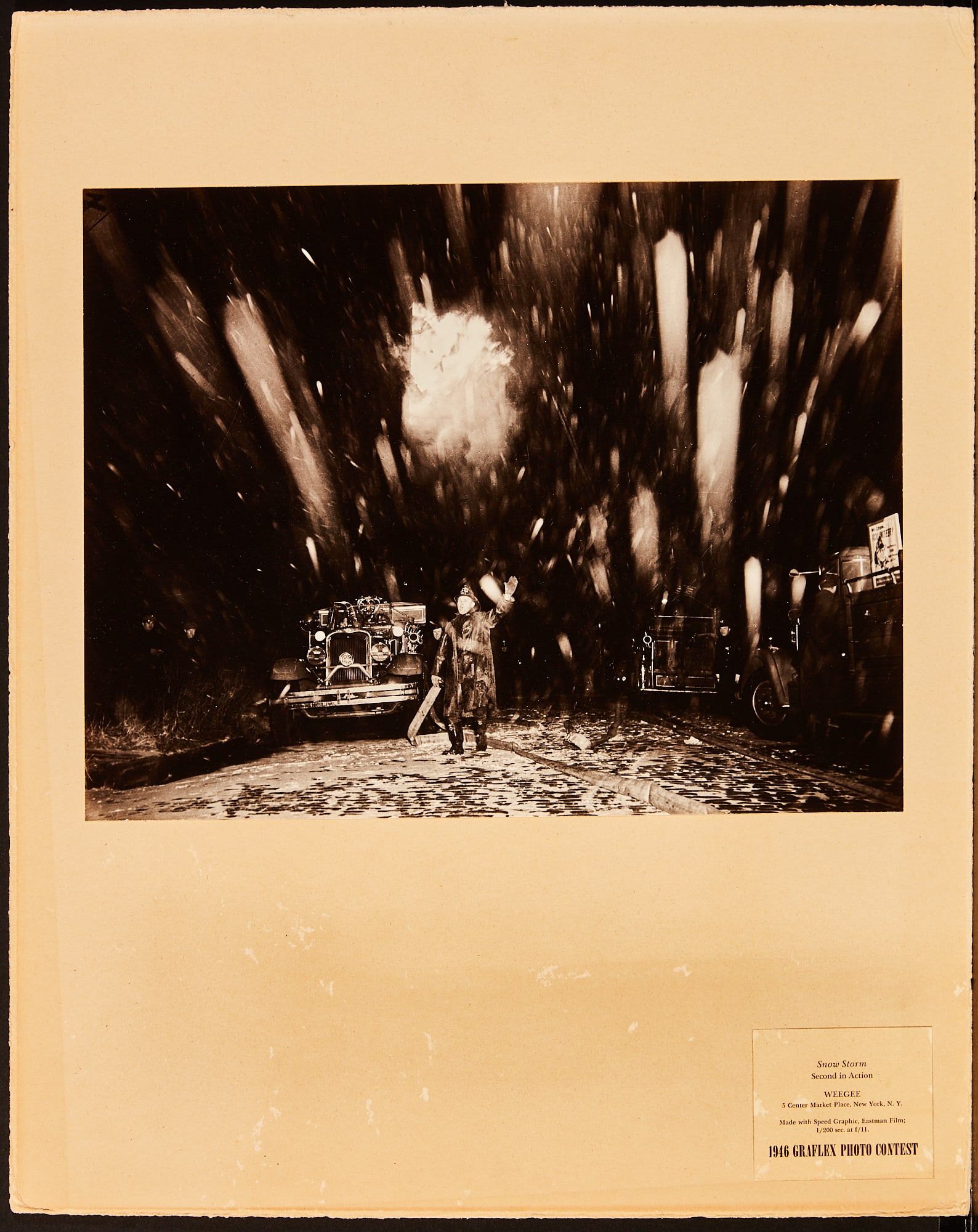 WEEGEE SNOW STORM SECOND IN ACTIONWeegee 2fb34ce