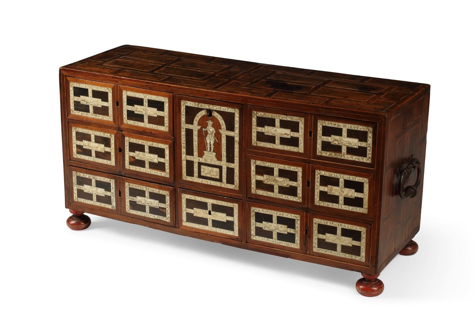 A SPANISH BAROQUE WALNUT TABLE CABINETA