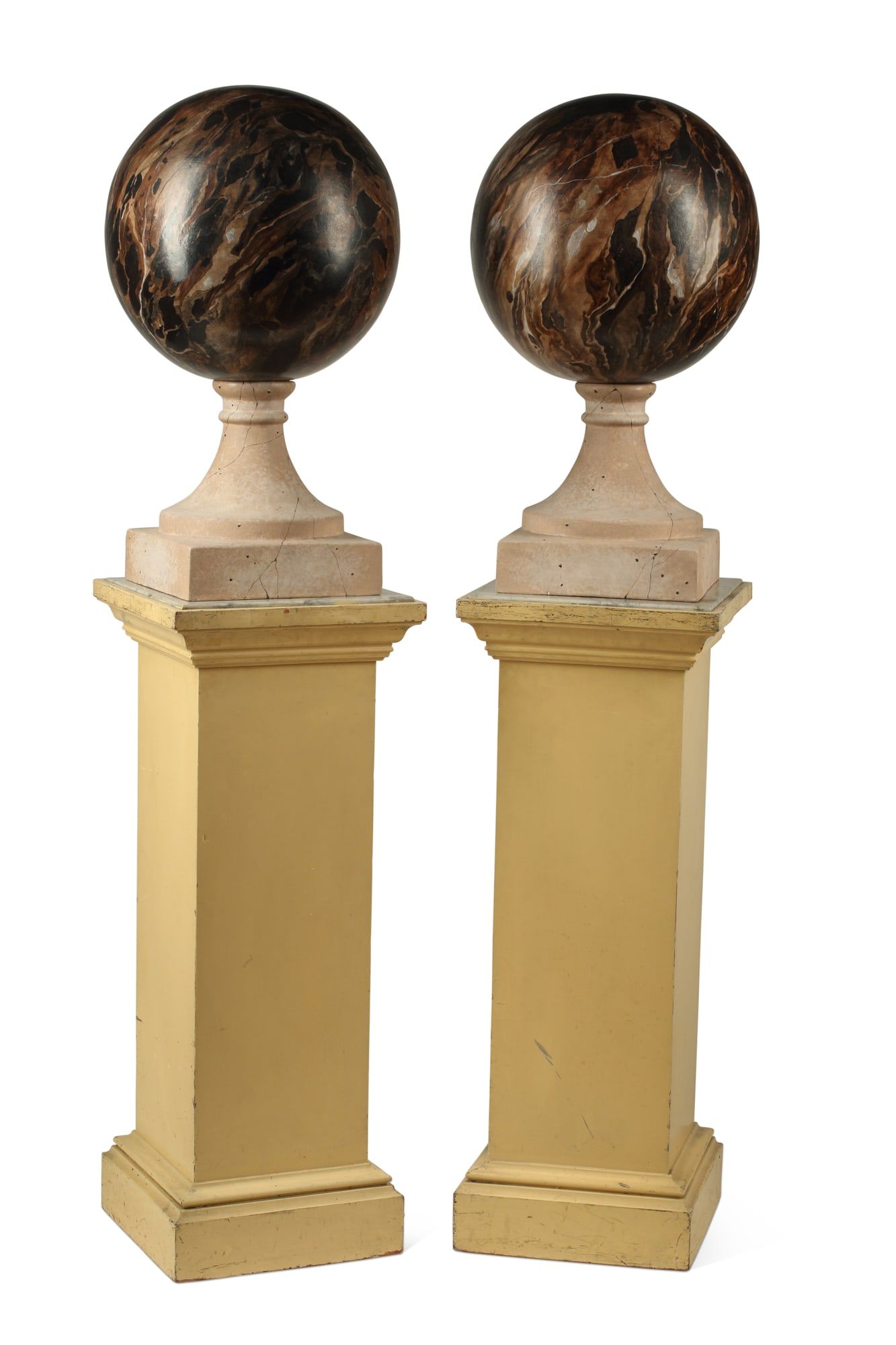 A PAIR OF NEOCLASSICAL EARTHENWARE 2fb35bb