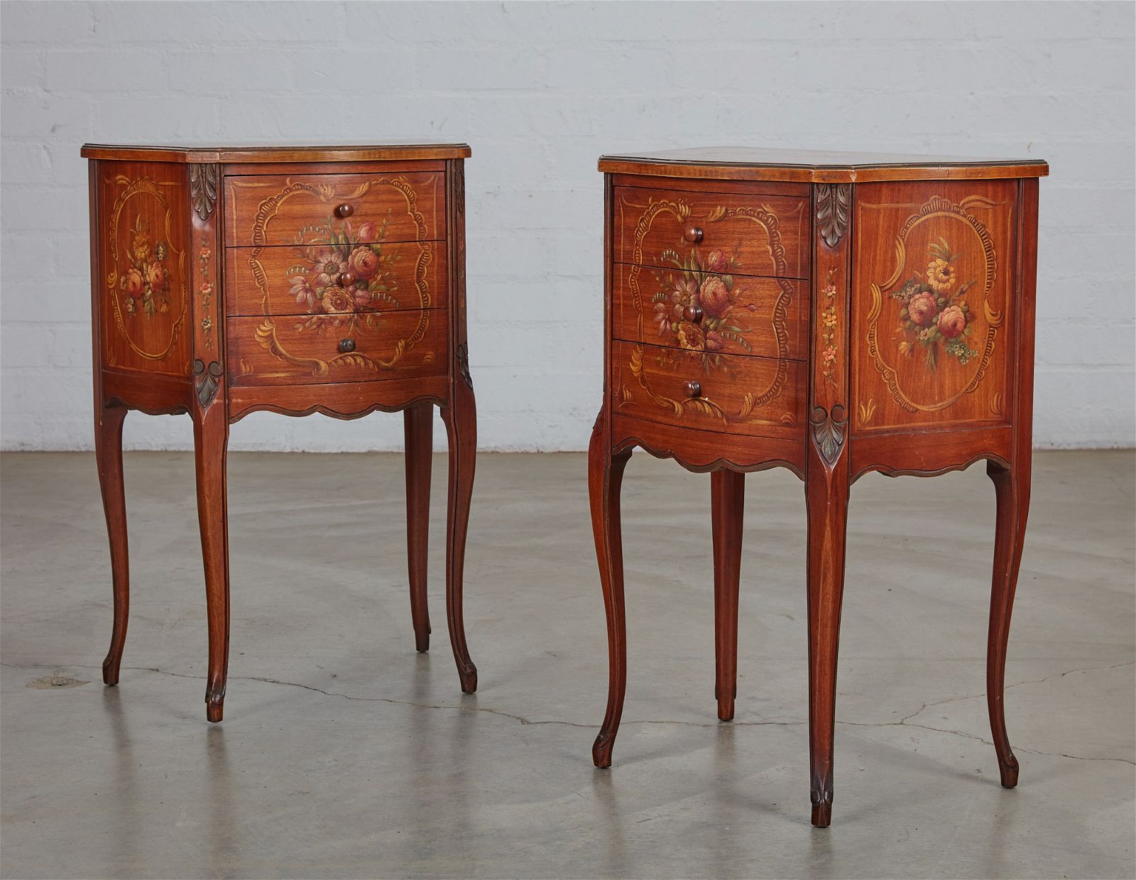 A PAIR OF LOUIS XV PROVINCIAL STYLE 2fb398e