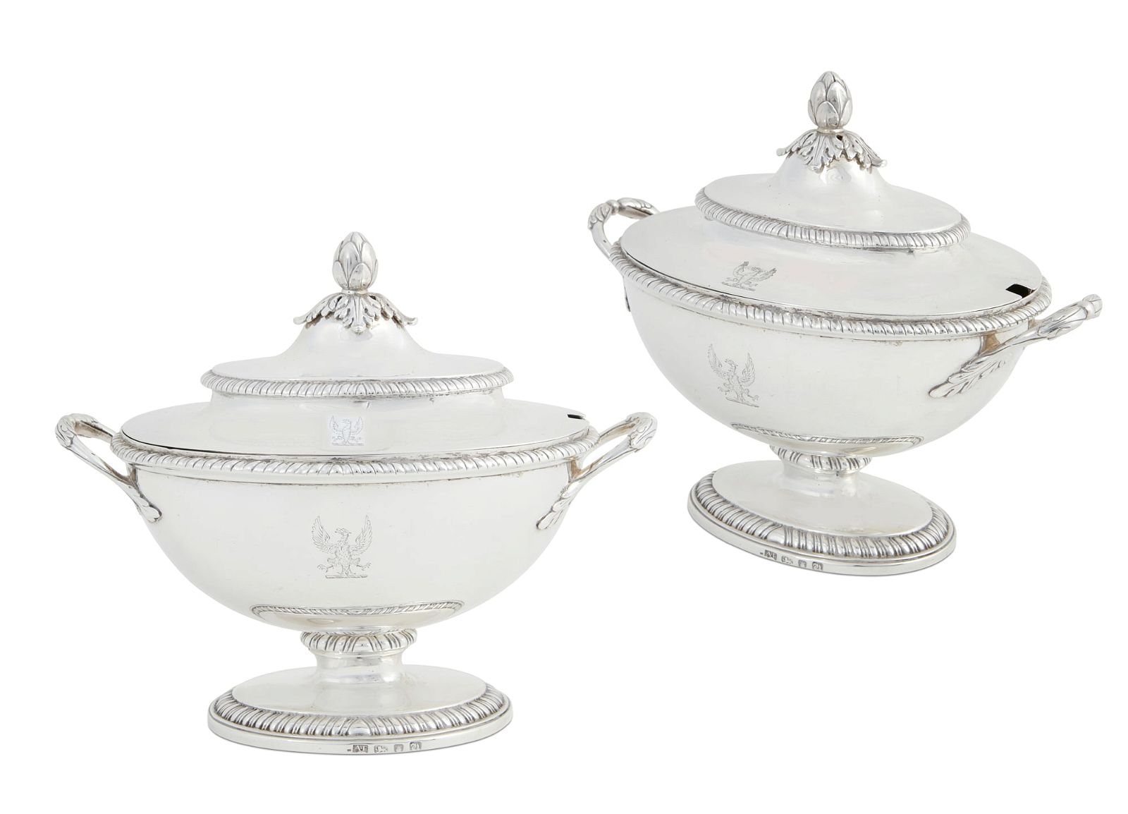 A PAIR OF GEORGE III SILVER OVAL 2fb3ae4