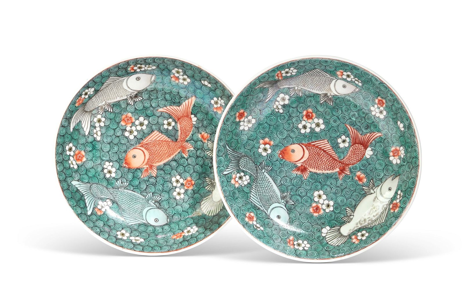 A PAIR OF CHINESE PORCELAIN FISH 2fb3b8e