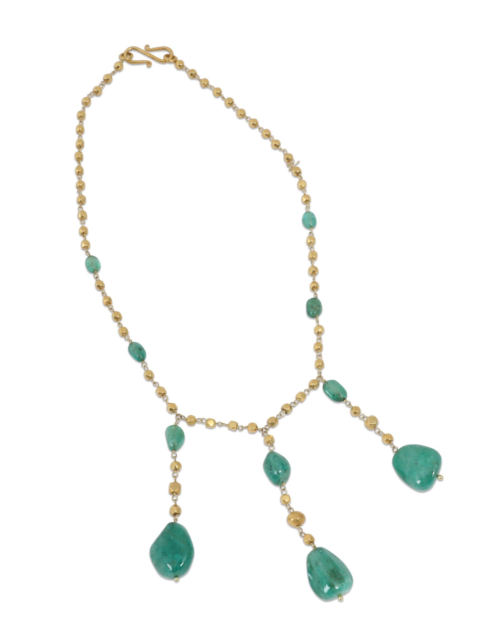AN EMERALD AND 18K GOLD NECKLACEAn 2fb3c8e