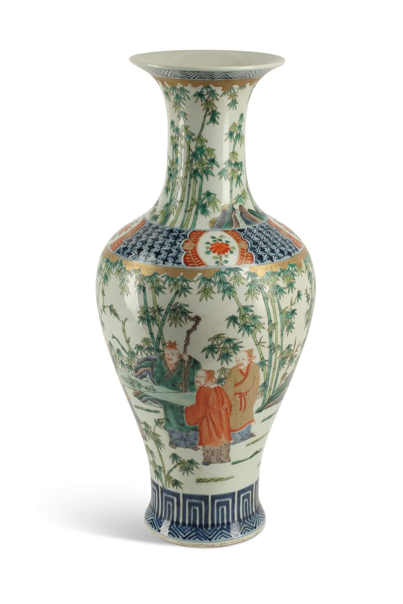 A CHINESE PORCELAIN FAMILLE VERTE PORCELAIN