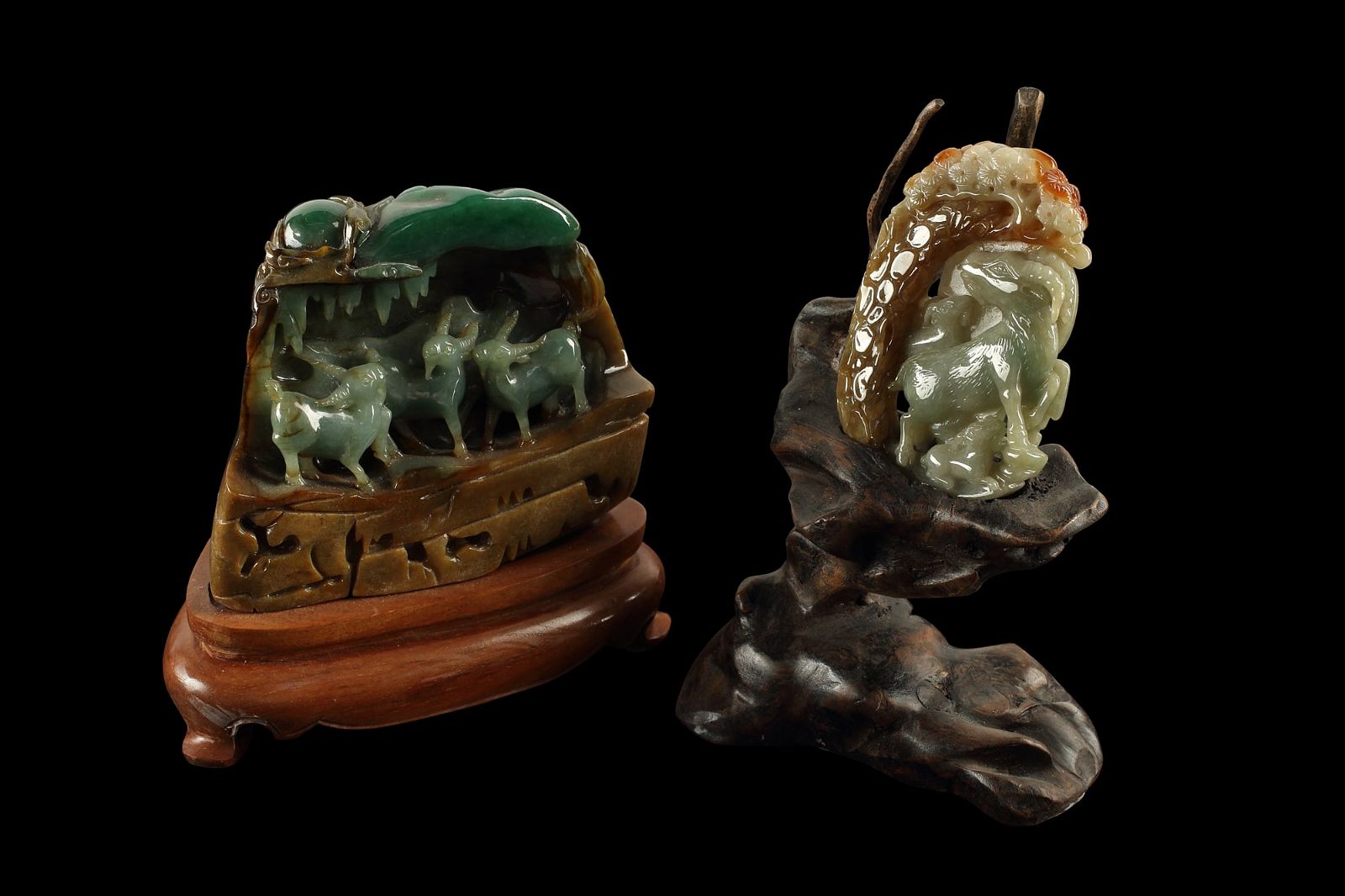 TWO CHINESE CARVED JADE ANIMAL 2fb3d63