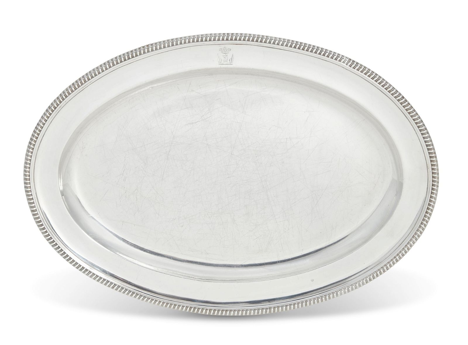 A GEORGE III STERLING SILVER OVAL MEAT