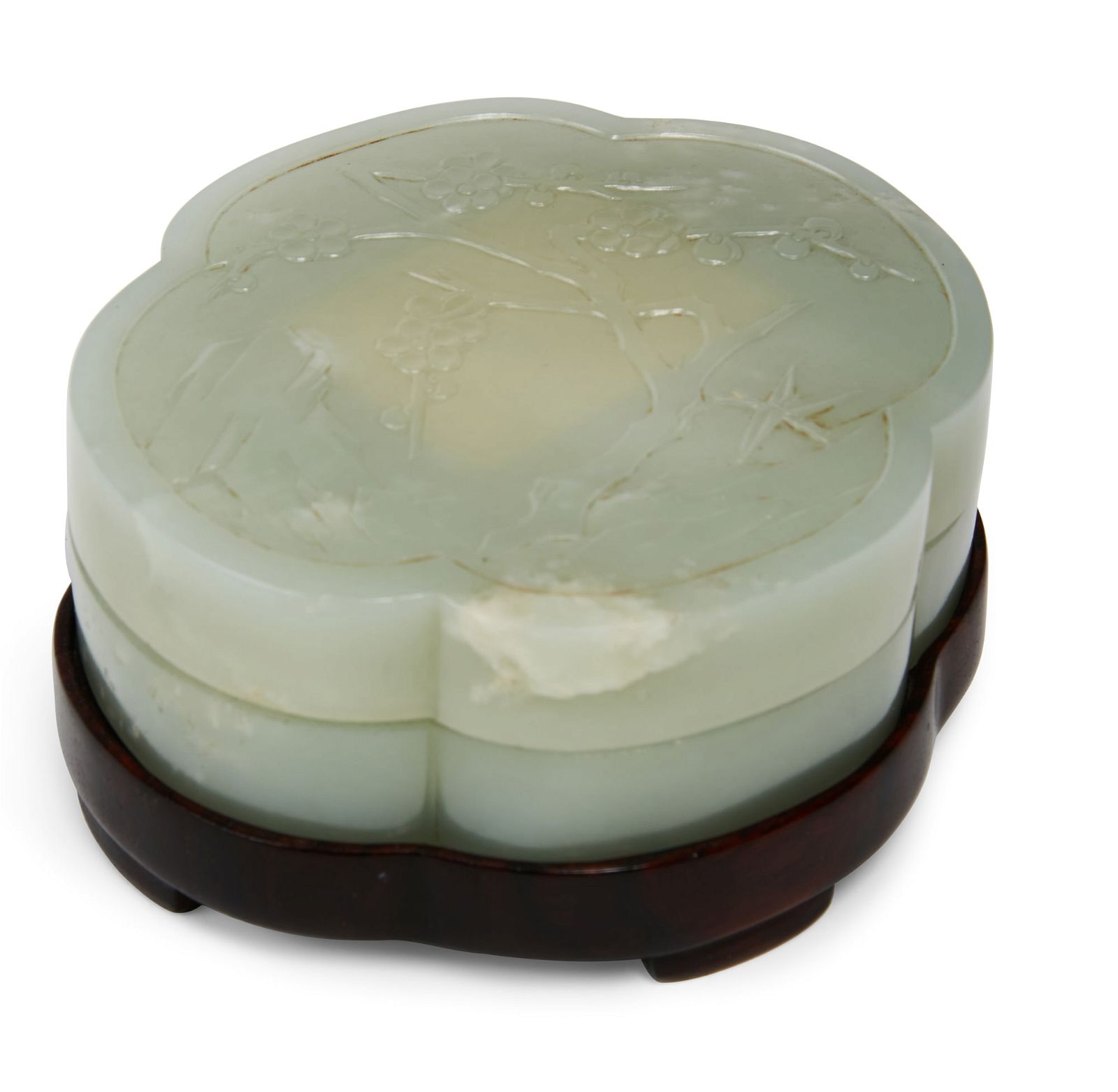 A CHINESE JADE QUATREFOIL COVERED 2fb3f99
